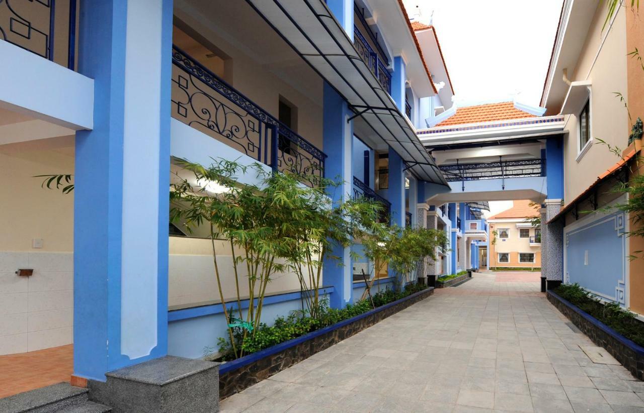 Nha Khach Lang Man - Village Chance Guest house *