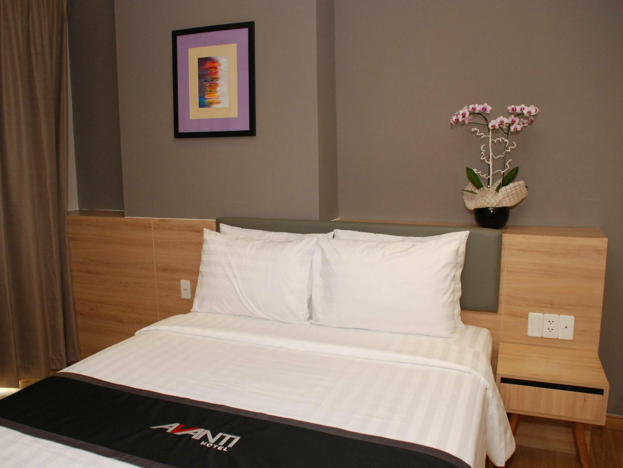 Avanti Hotel