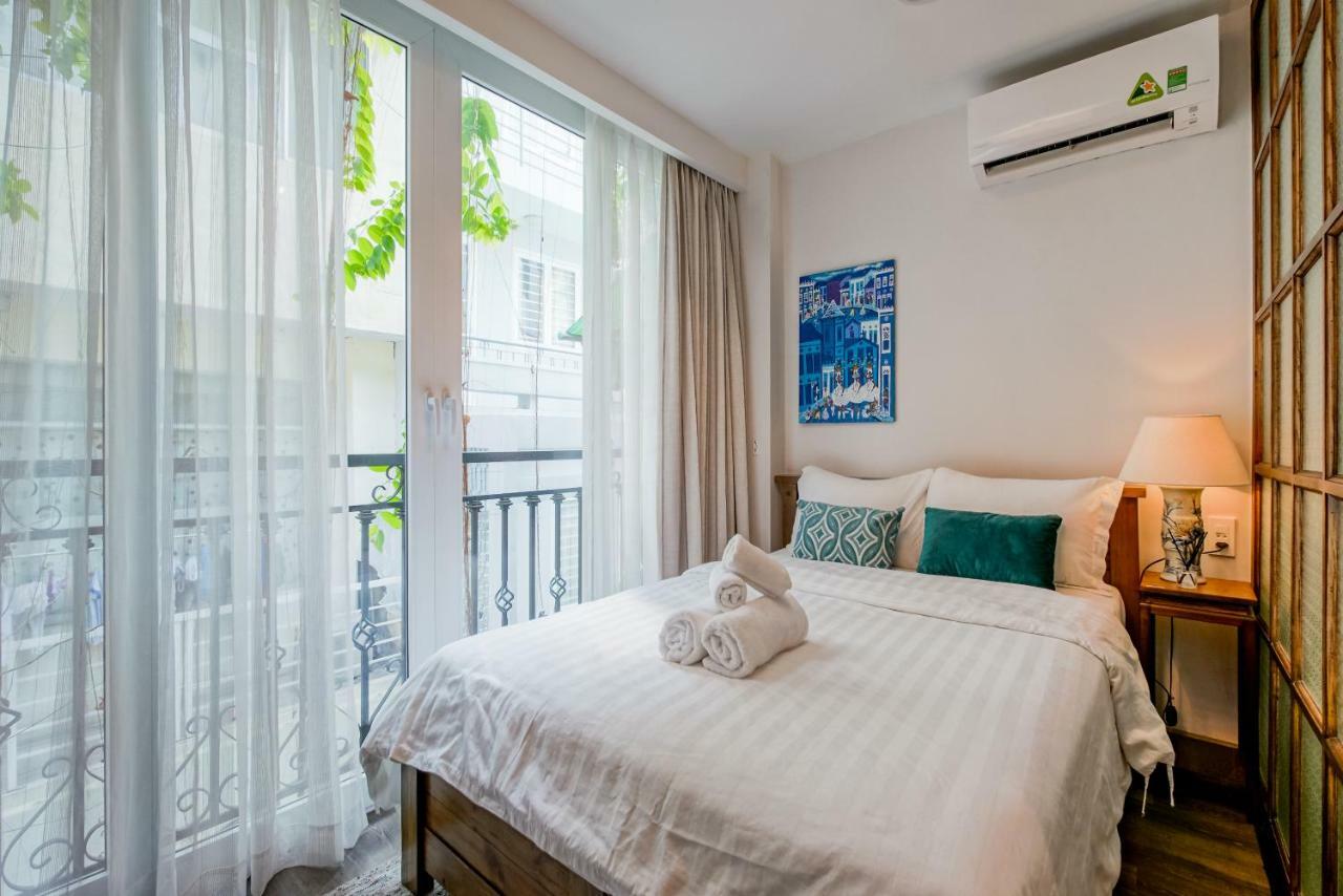 Bed & Breakfast Mira Moon - Calmette 3*
