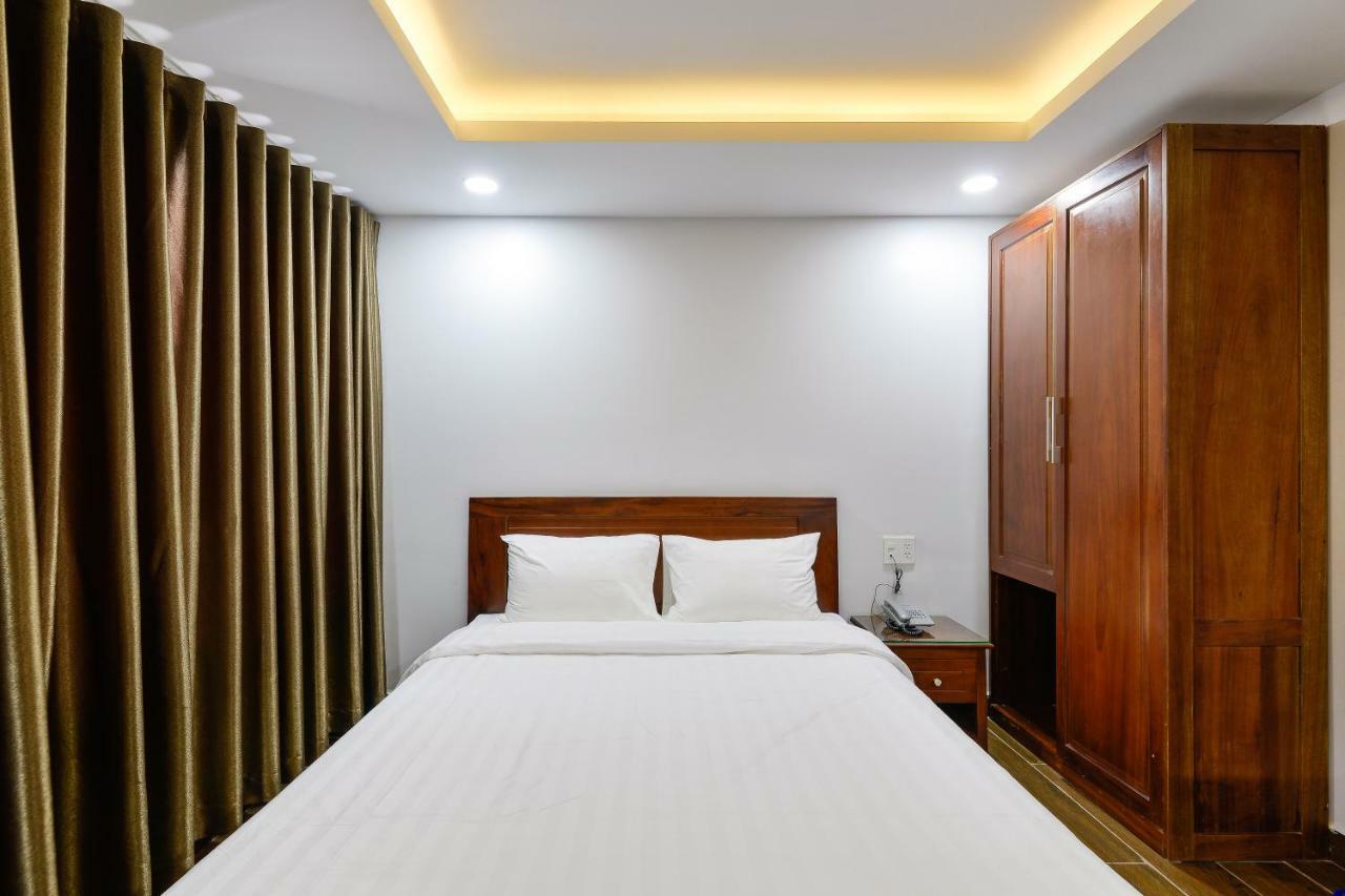 Royal District 2 * Ho Chi Minh City