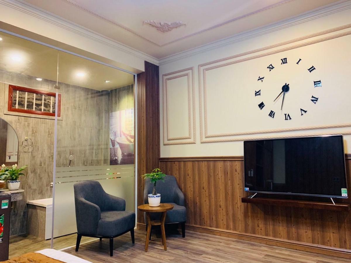 Hotel 10H Hotel