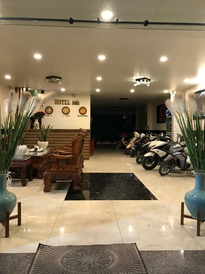 Hotel 10H Hotel
