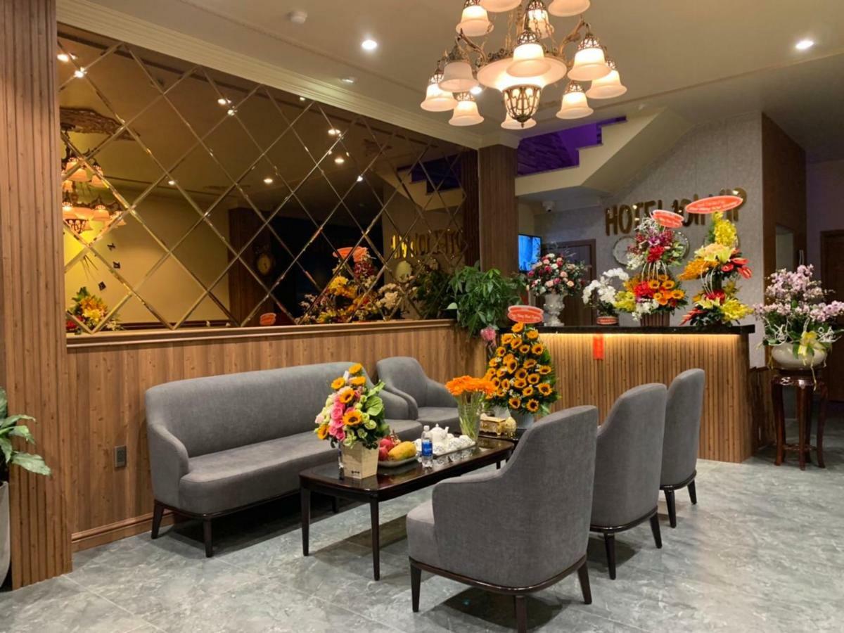 10H Hotel