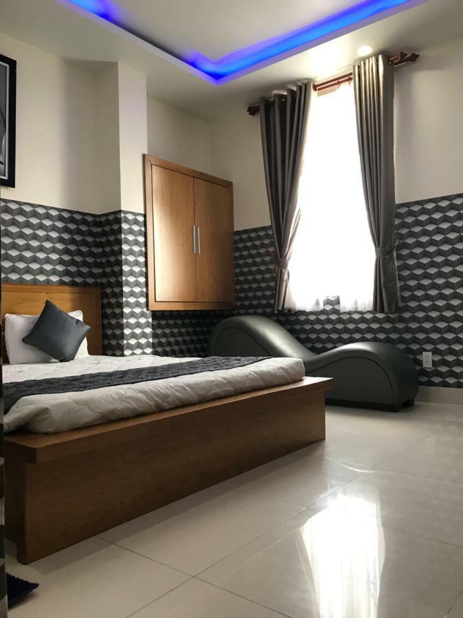 10H Hotel Hotel 2*