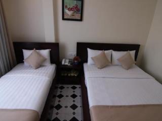 Hotel Oyo 438 Small Bay Ho Chi Minh City