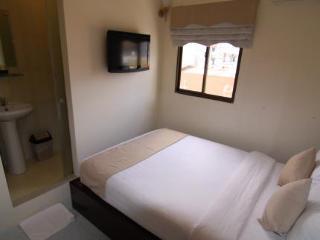 Hotel Oyo 438 Small Bay *