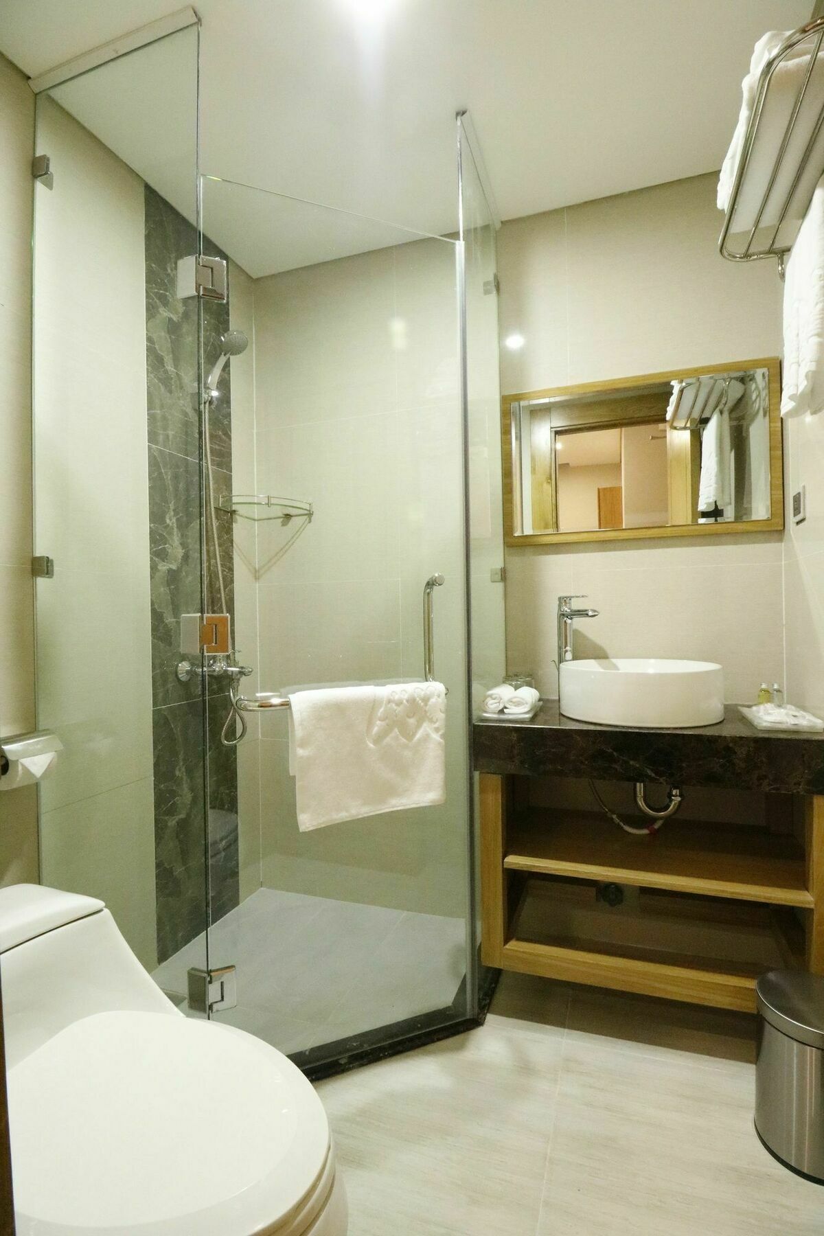 The Blue Airport Hotel Ho Chi Minh City
