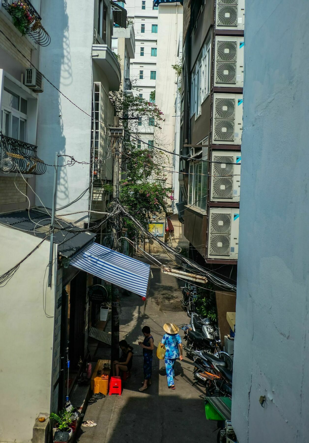 Spot On 710 Sakura Cholon Khách sạn 2*