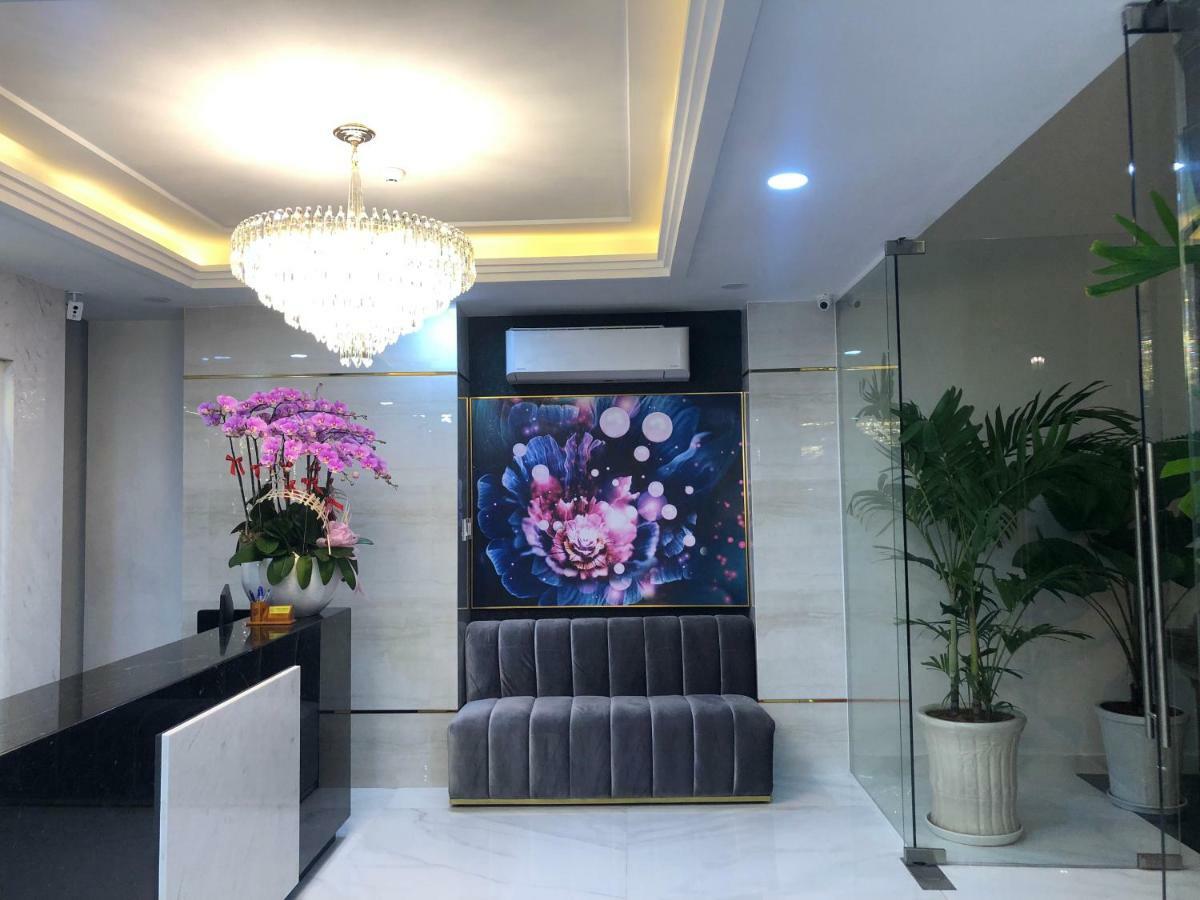 Doha 2 Saigon Airport Hotel