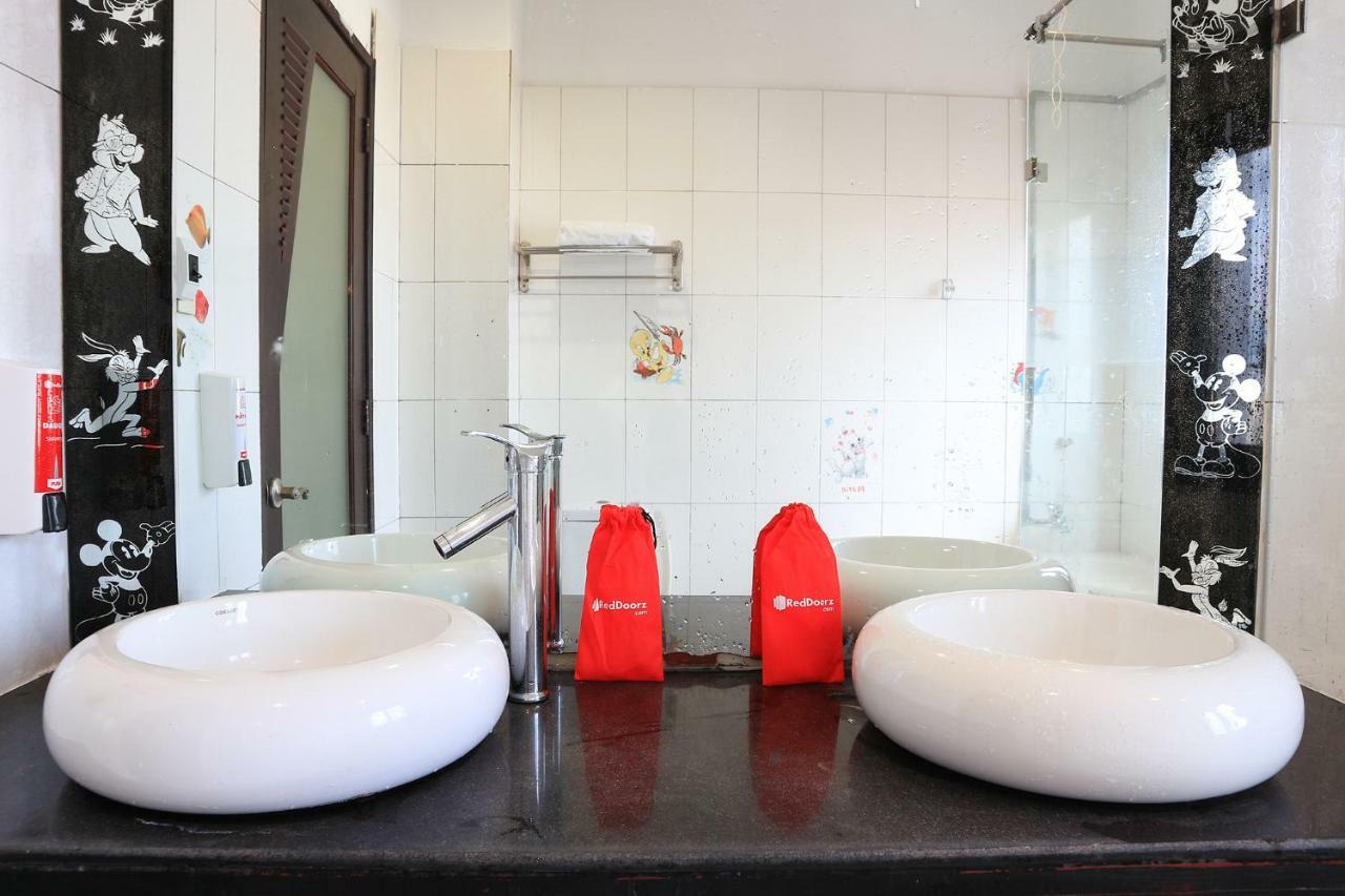 Hotel Reddoorz Near Gia Dinh International Hospital