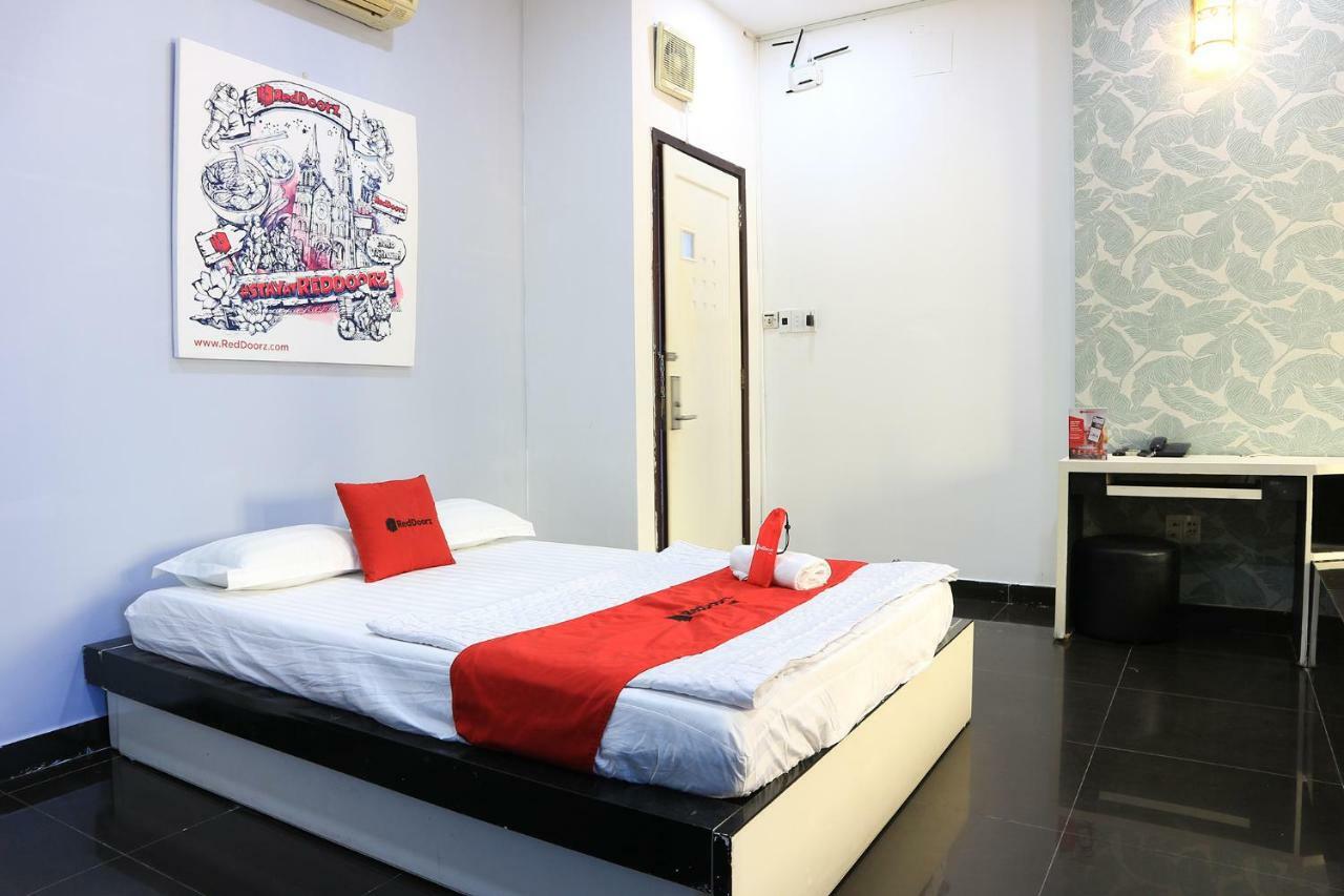 Reddoorz Near Gia Dinh International Hospital Hotel Ho Chi Minh City