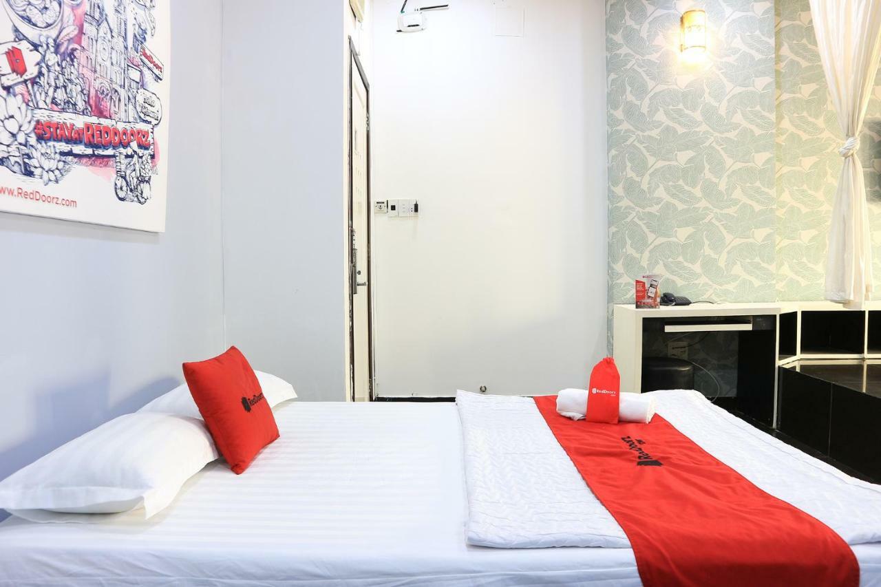 Reddoorz Near Gia Dinh International Hospital