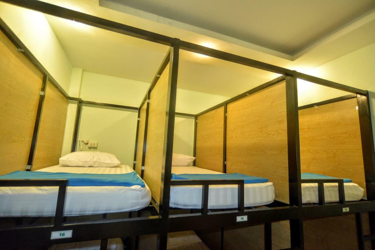 Asrama Jungle House *