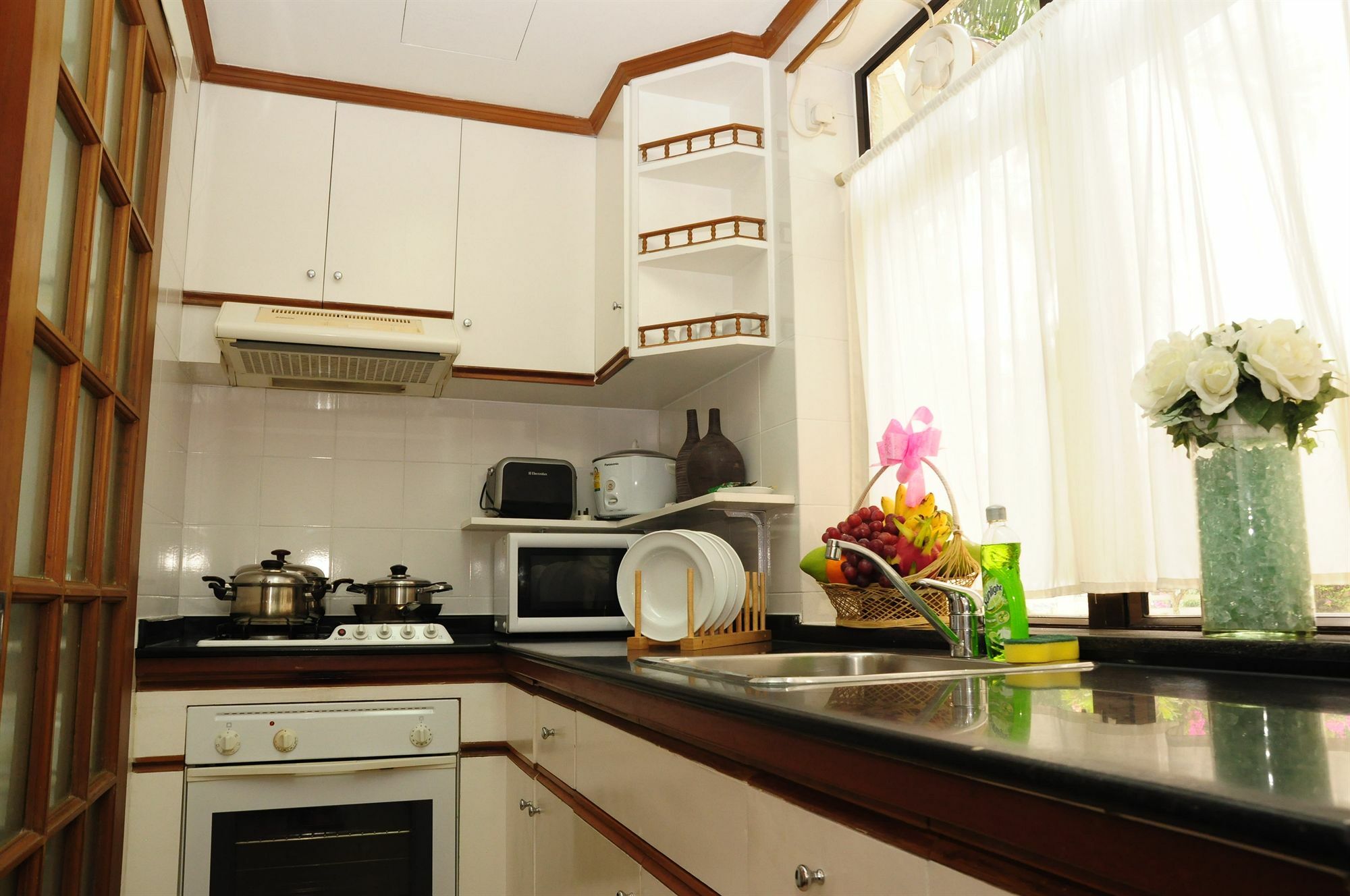 Riverside Serviced 4*