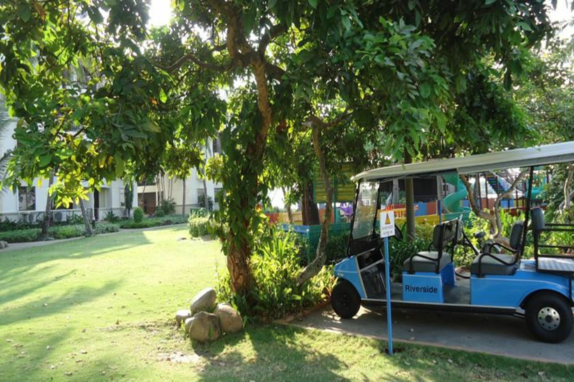 Riverside Serviced