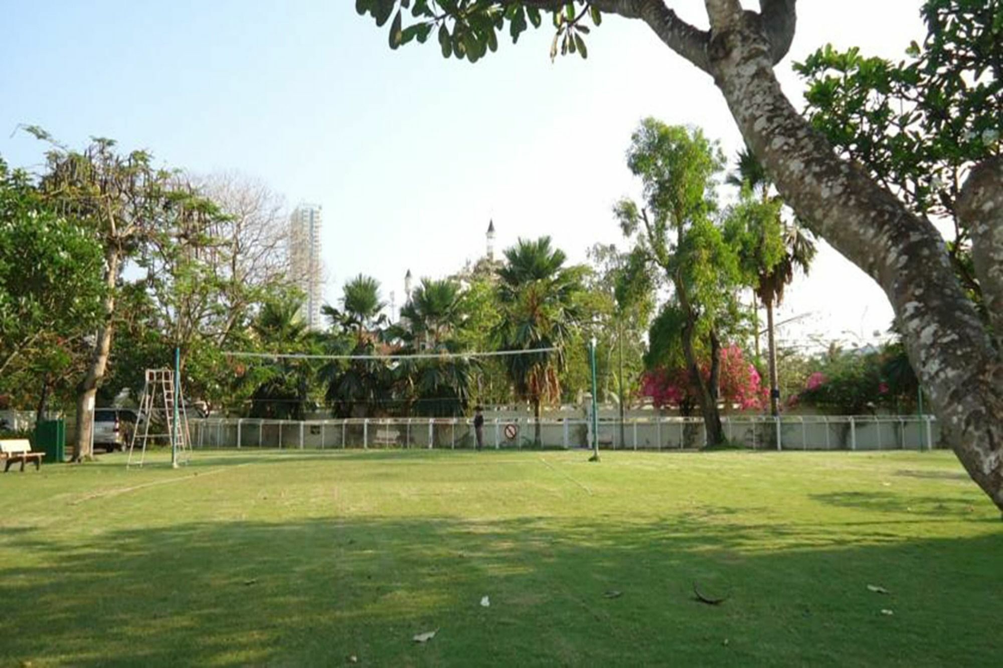 Riverside Serviced Aparthotel