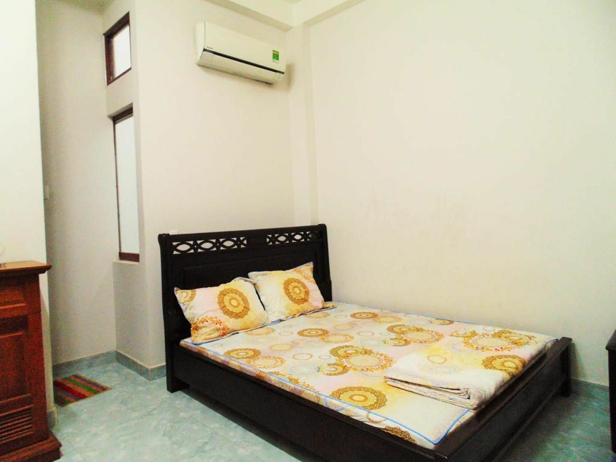 Gowhere Airport Homestay