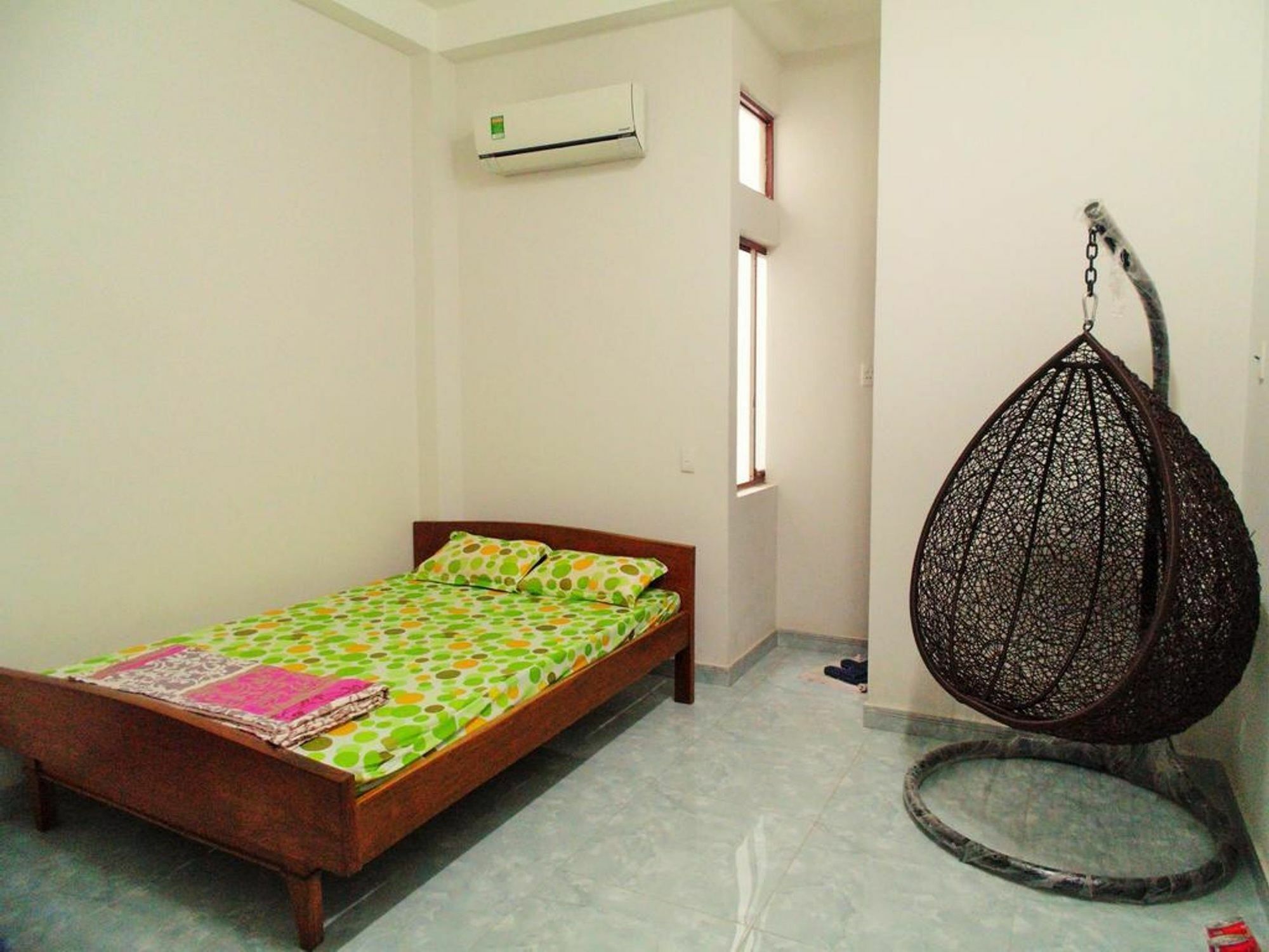 Gowhere Airport Homestay