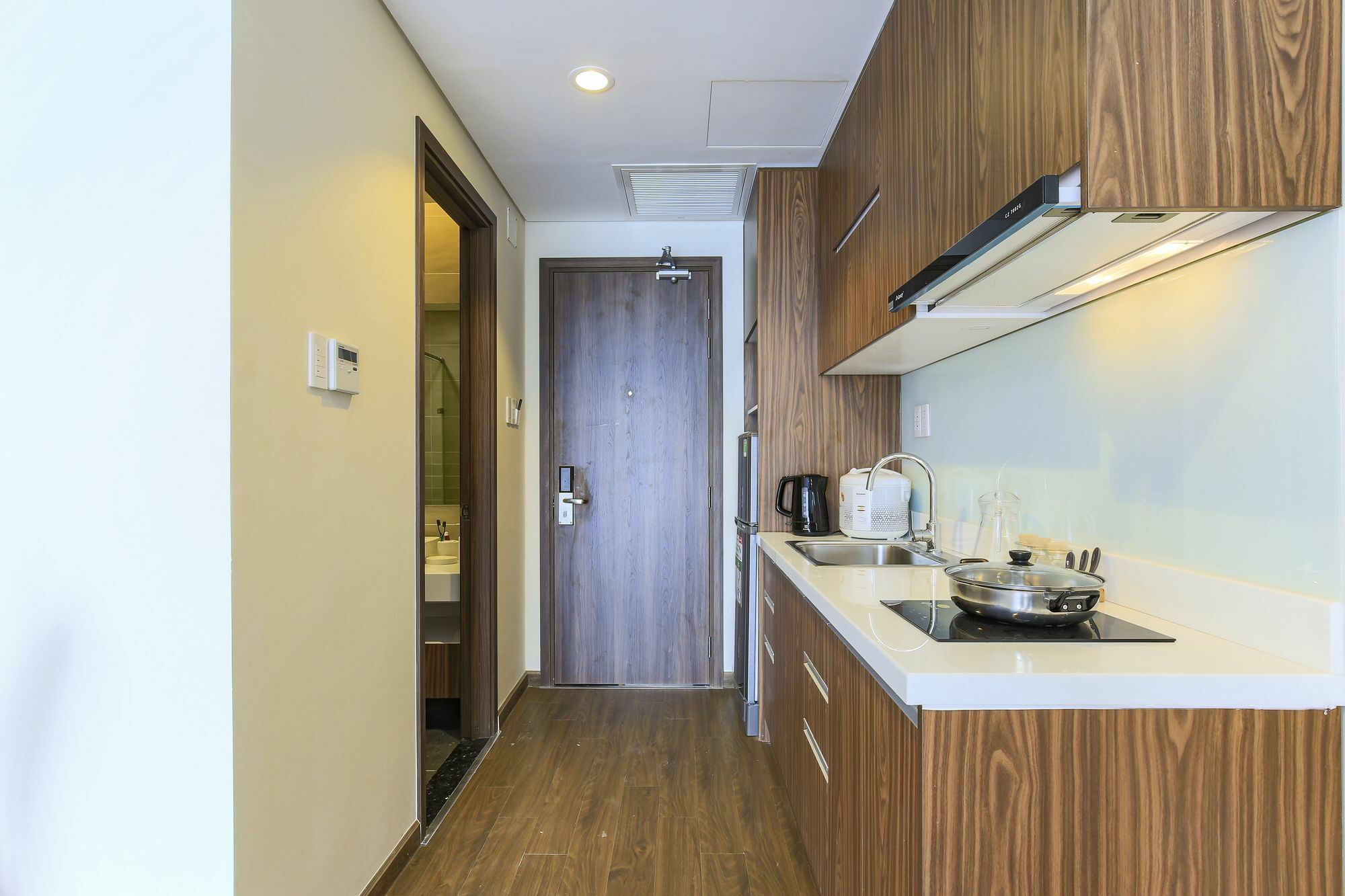 Hotel Aurora Serviced (adults Only) Bandar Ho Chi Minh