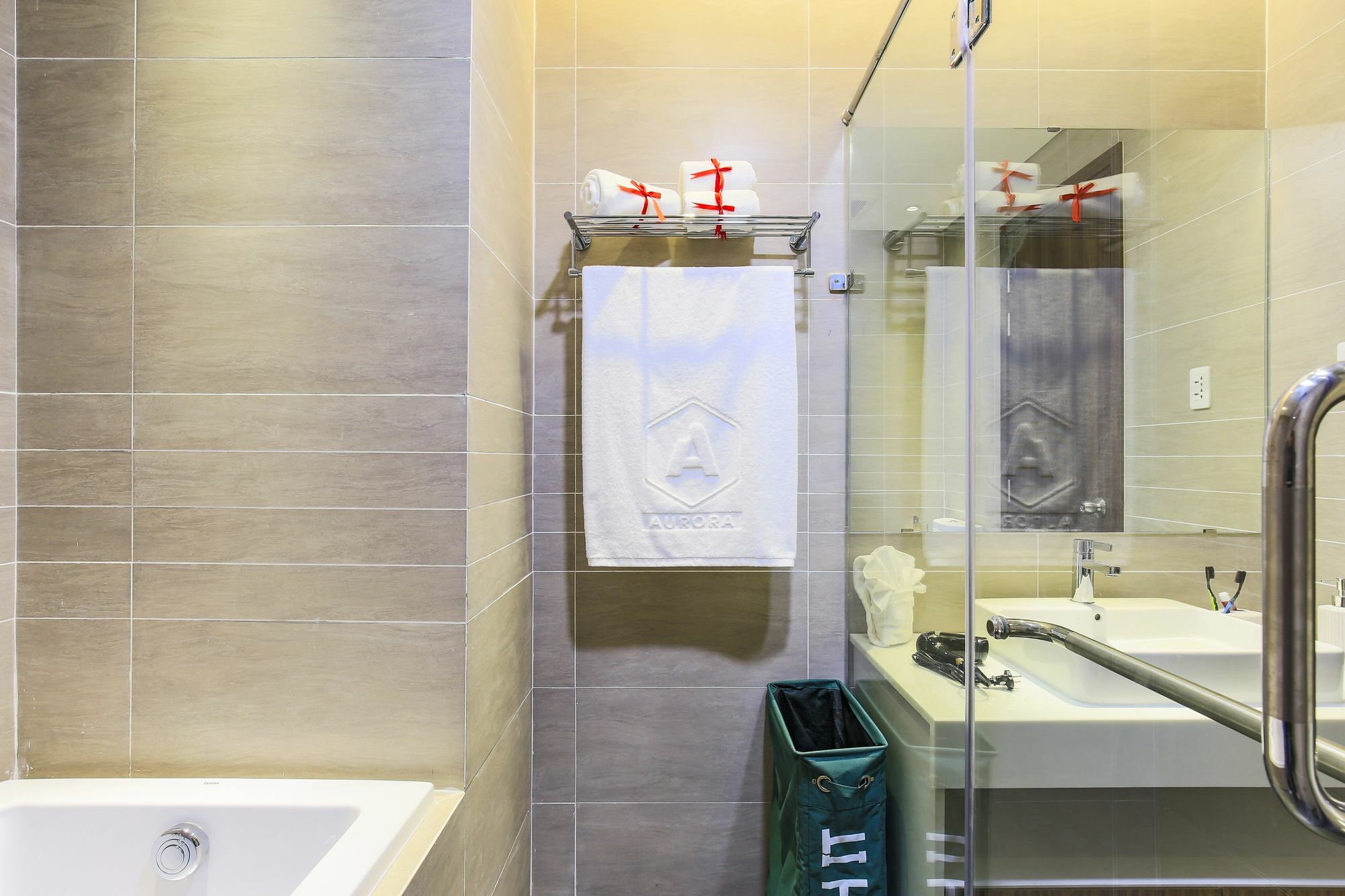 Aurora Serviced (adults Only) Hotel
