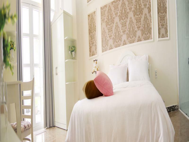 Chez Mimosa Boutique - New Address 135 Tran Hung Dao 3*