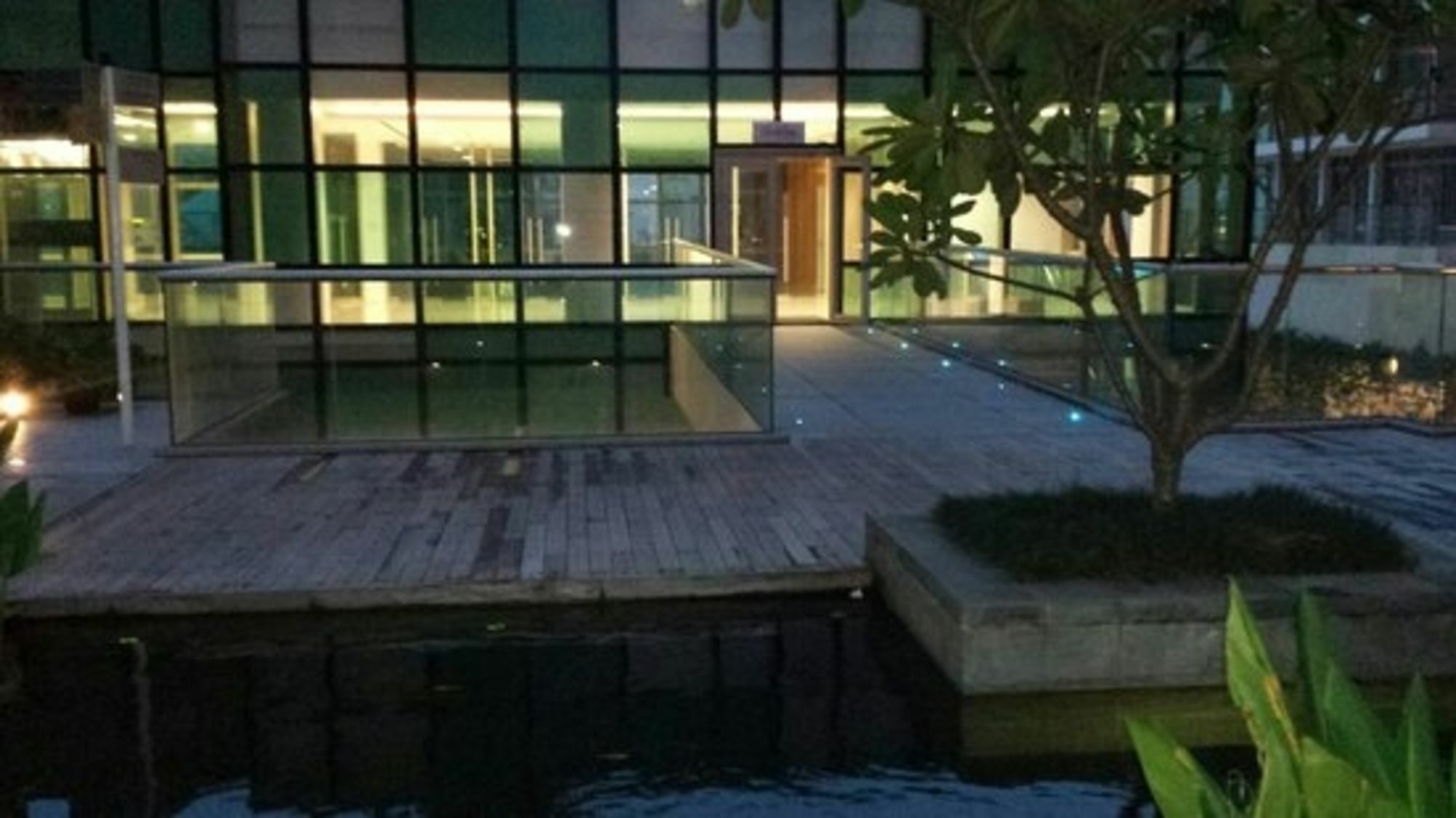 Somerset Vista Aparthotel Ho Chi Minh City