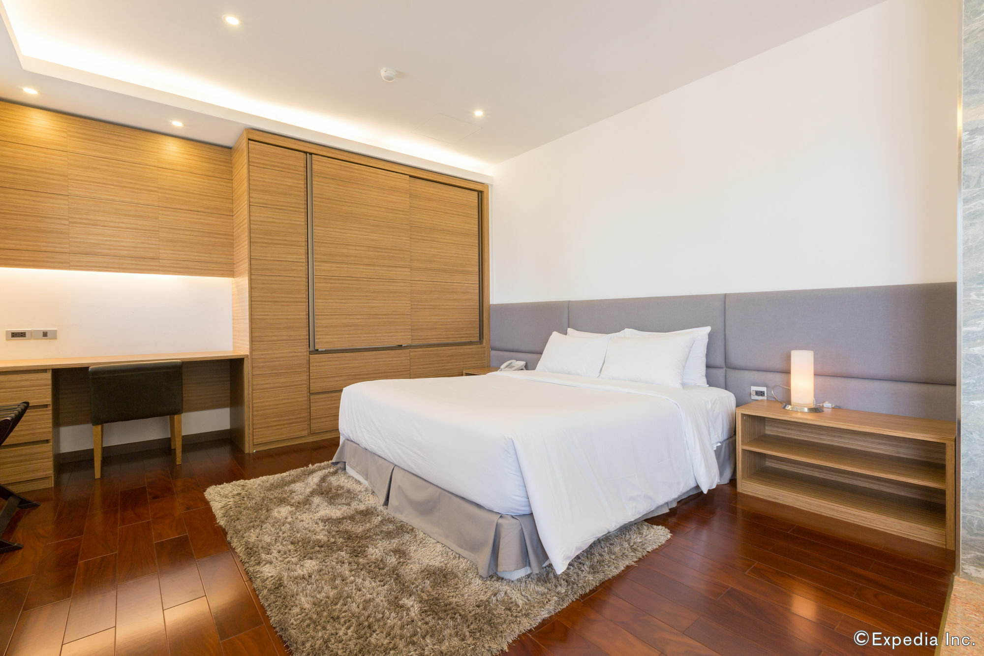 Hotel Charm Saigon