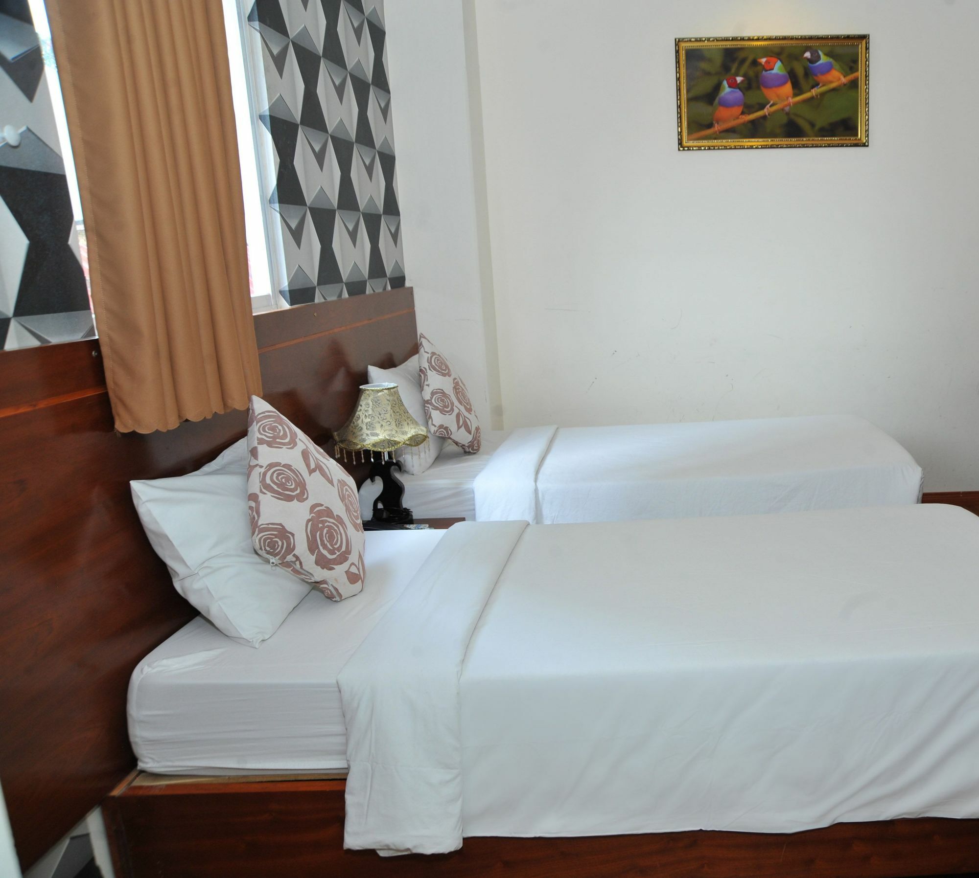 Queen - Ben Thanh Market 3* Ho Chi Minh City