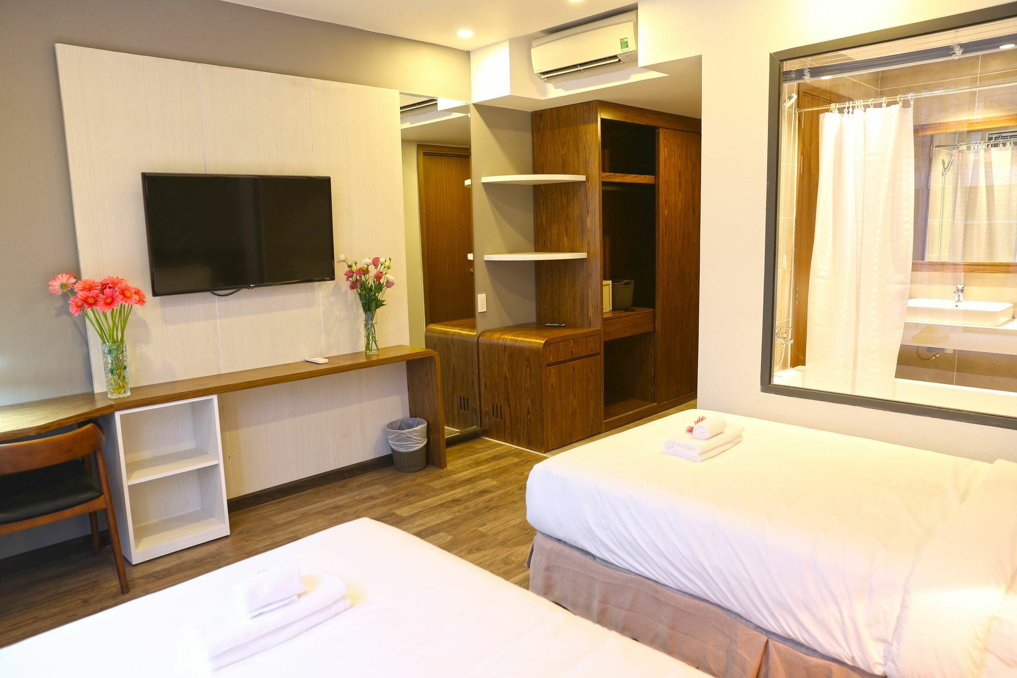 Hotel Bizu Royal Ho Chi Minh City