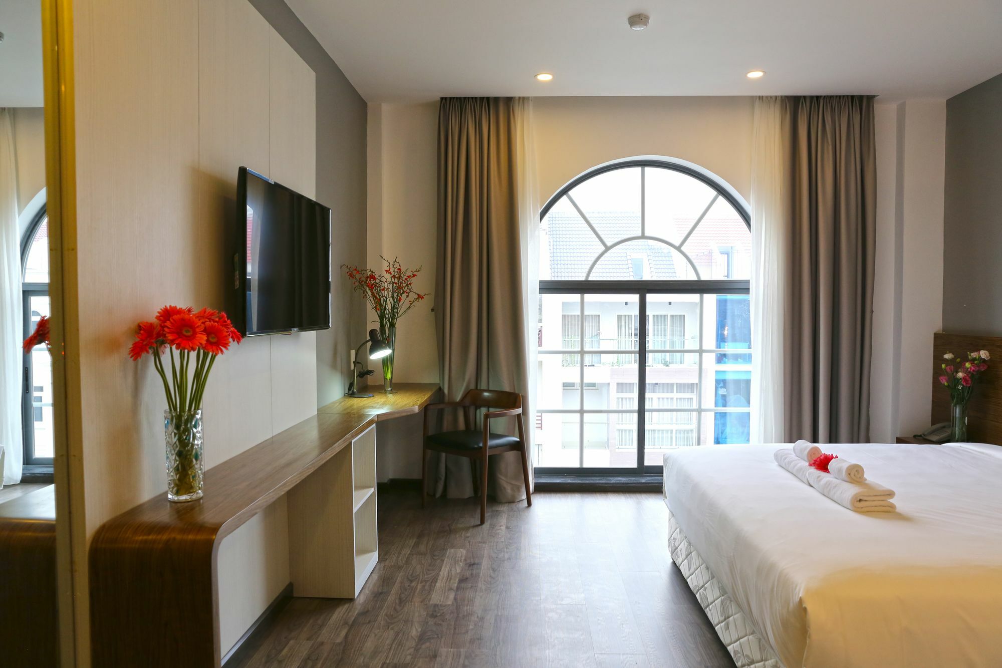 Bizu Royal Hotel 3*