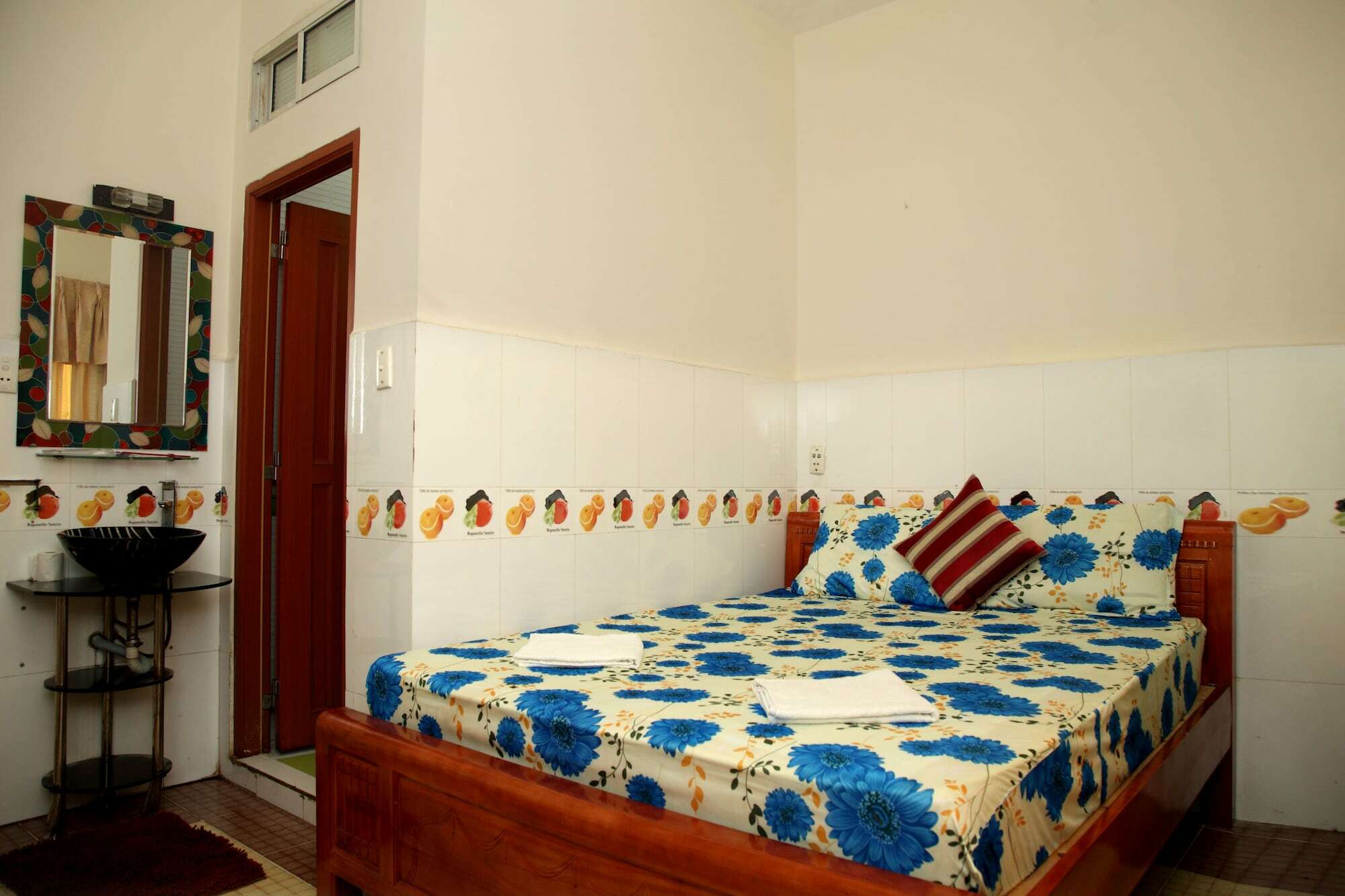 Hotel Expats Minh Quang Ho Chi Minh City