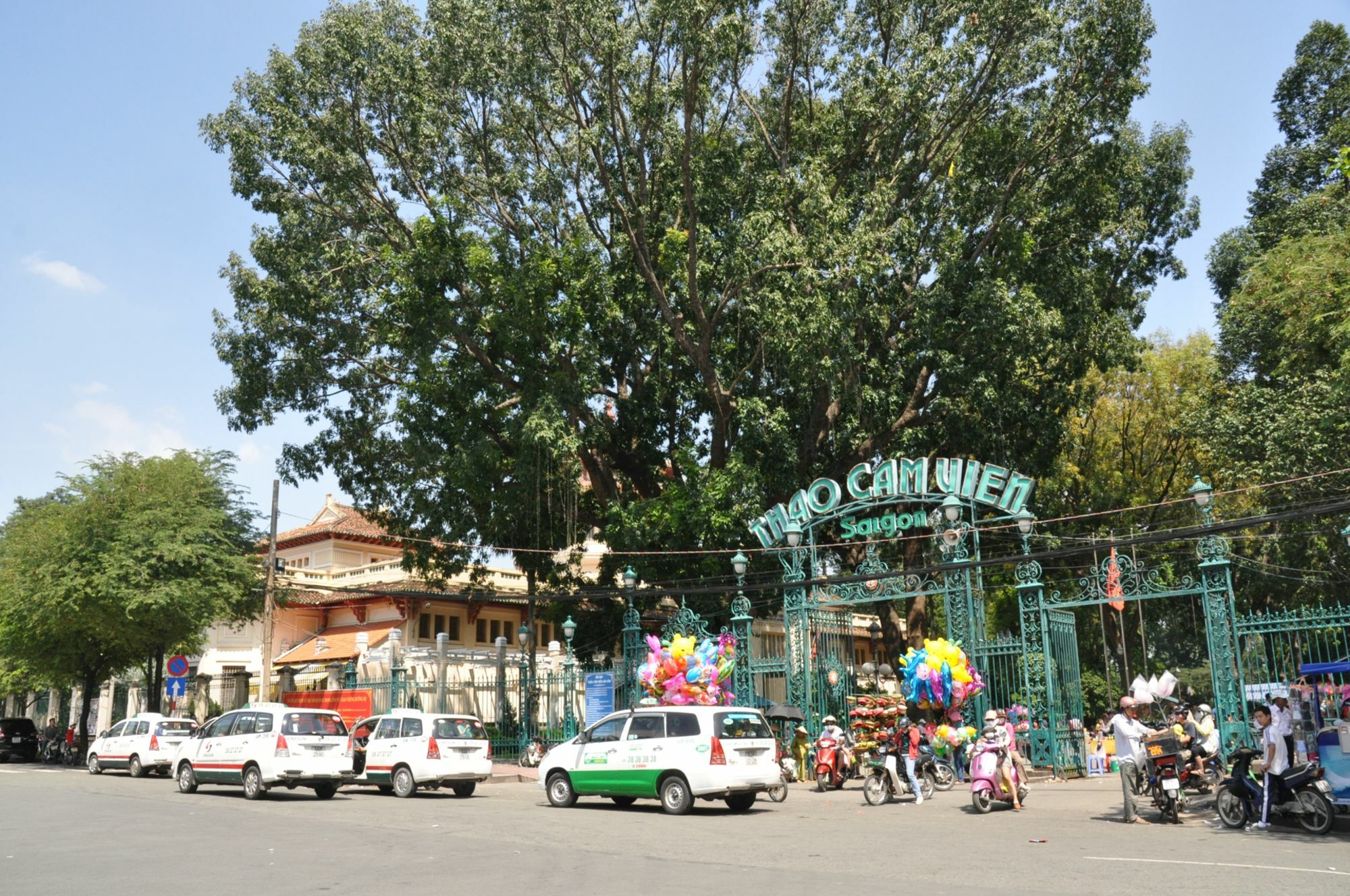 Apa Saigon Pangsapuri *