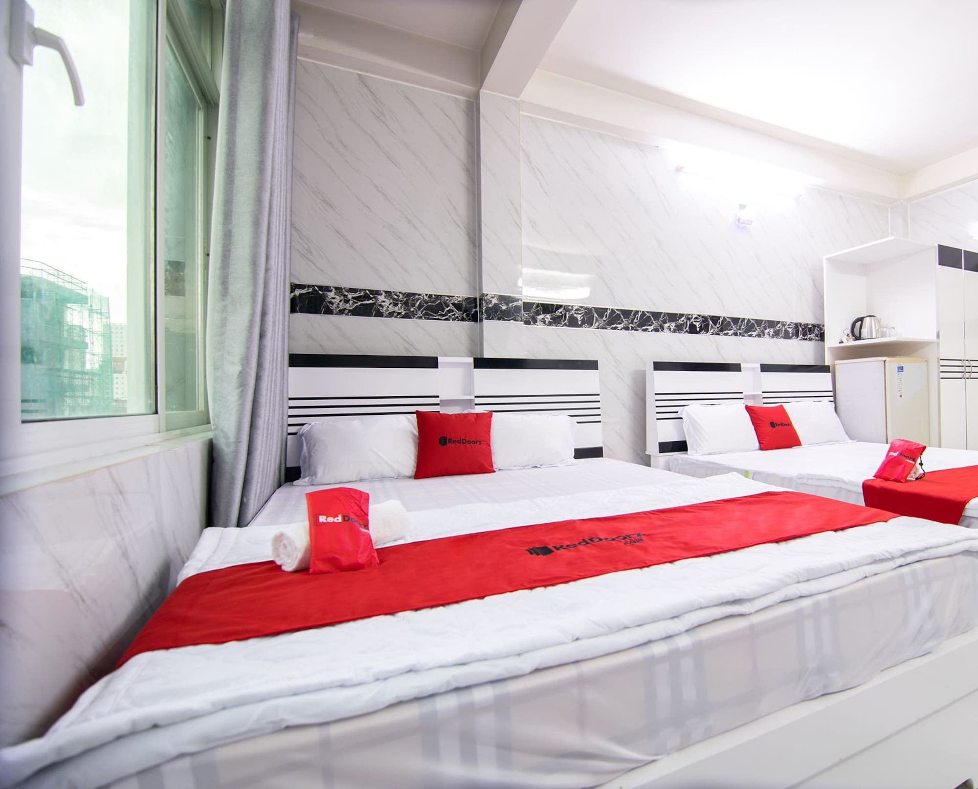 Hotel Reddoorz Near Ben Thanh Market 3*