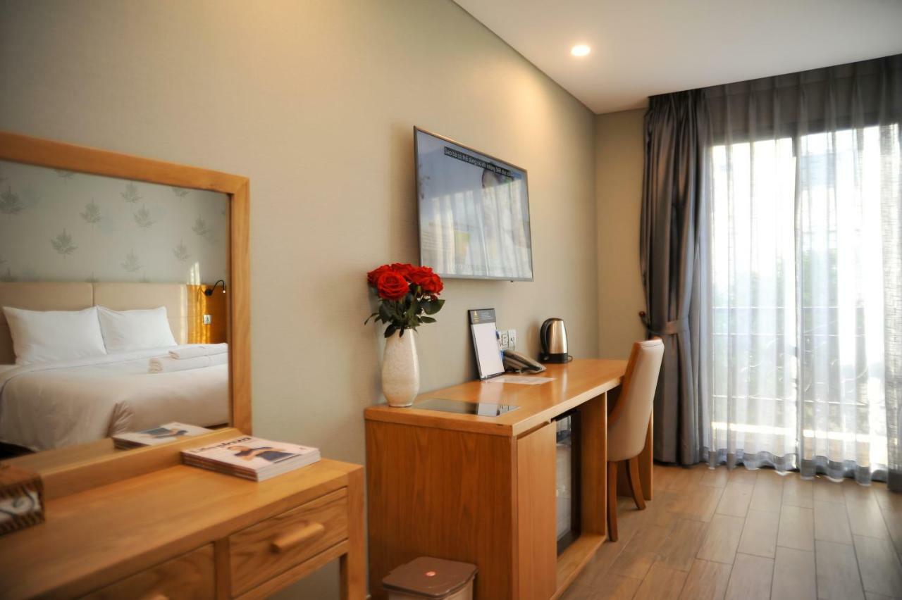 Imperial Saigon Hotel
