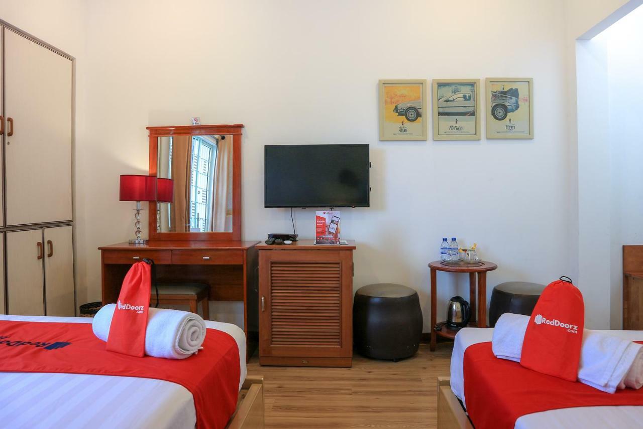 Saigon River Boutique