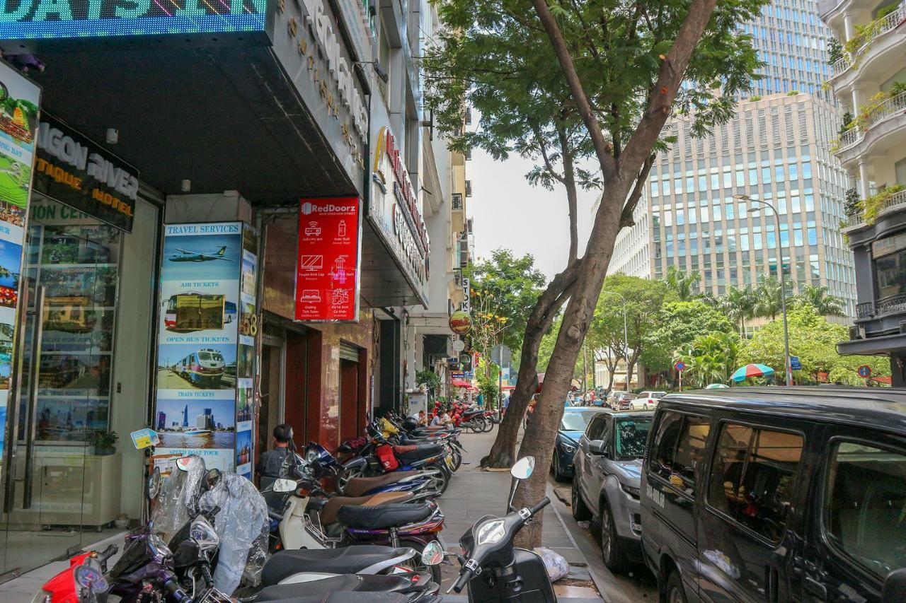 Saigon River Boutique