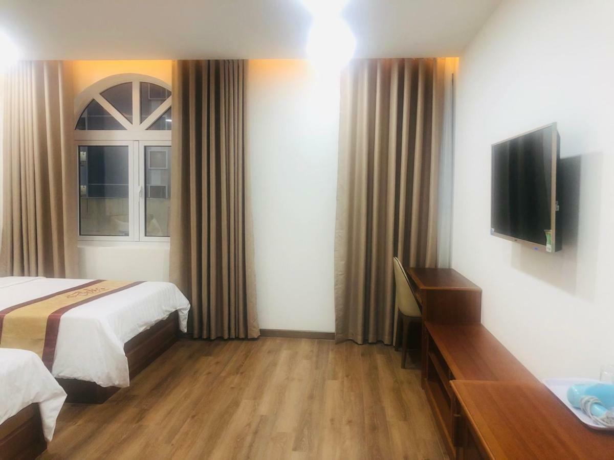 Hotel Doha 2 Saigon Airport 3*