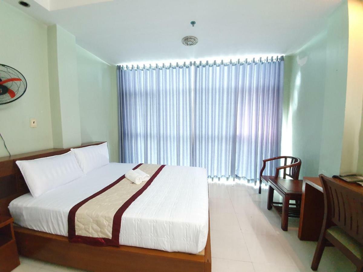Khach San Truong Son Hotel