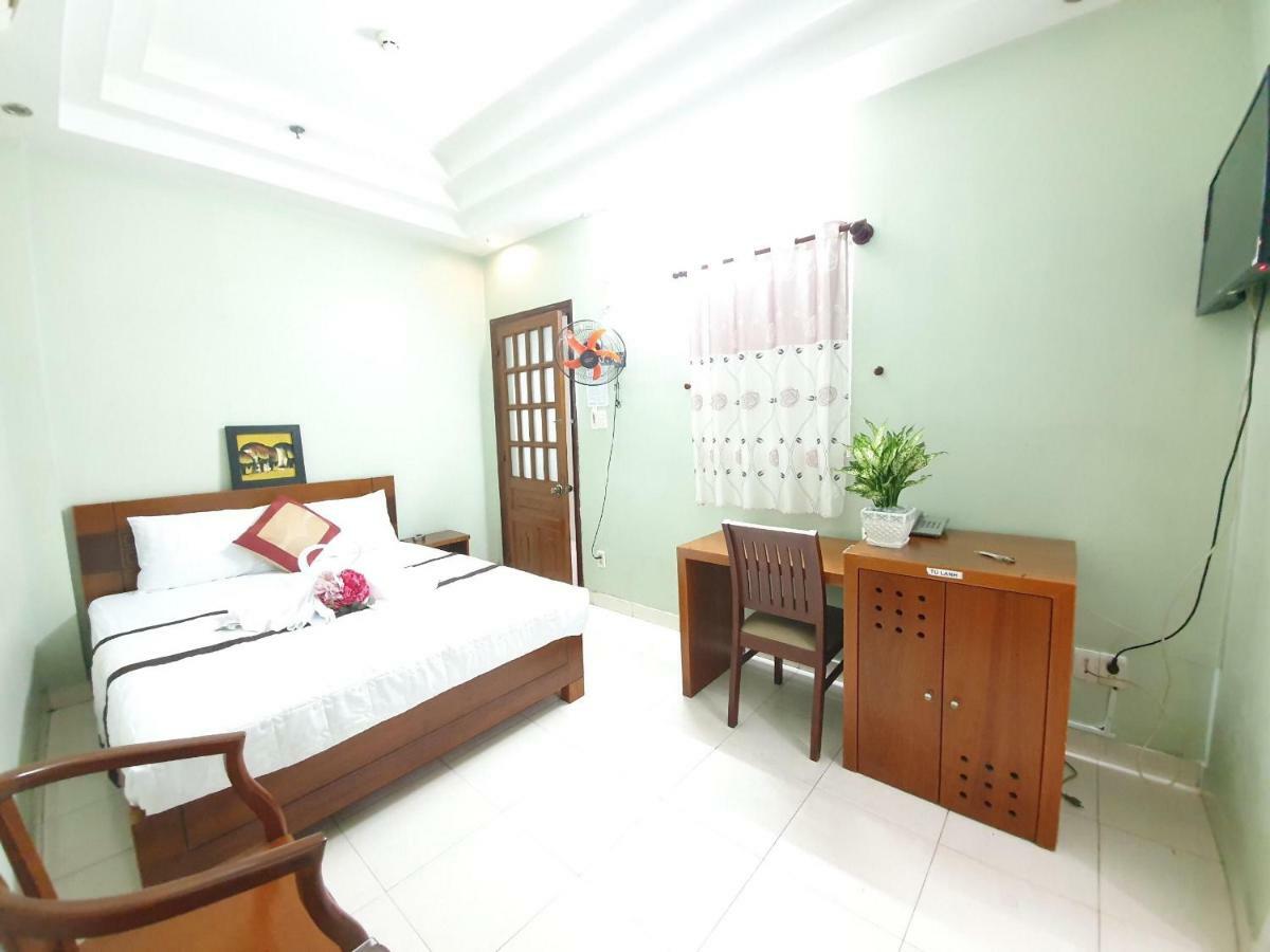 Hotel Khach San Truong Son Ho Chi Minh City