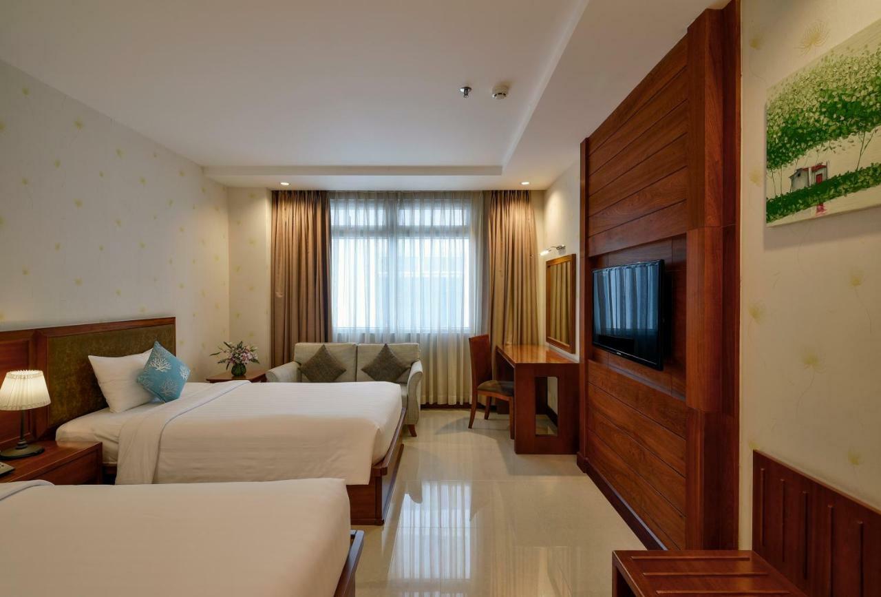 Aquari 3*