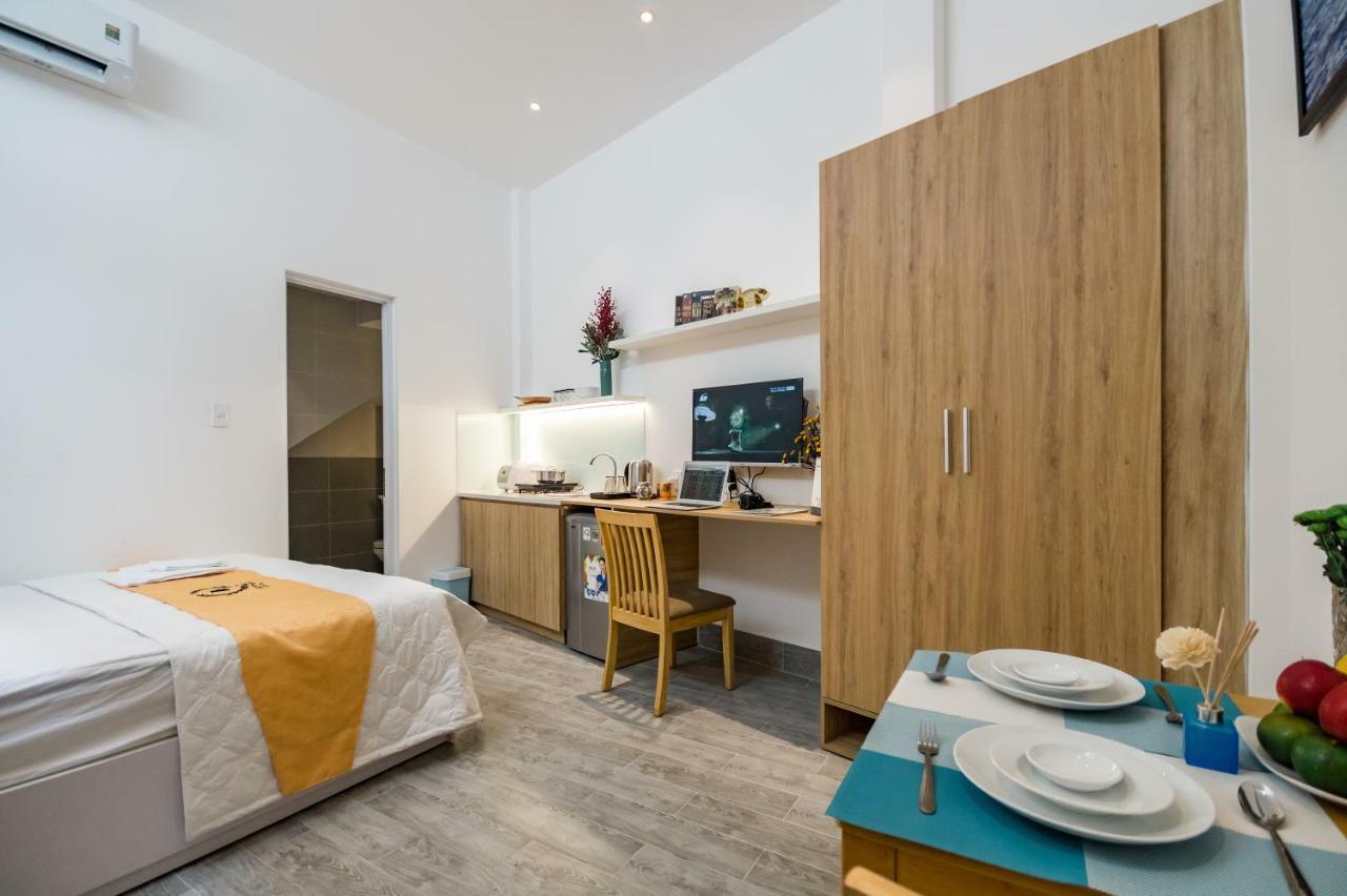 Happyhomes 102 Luxury Bui Vien * Ho Chi Minh City