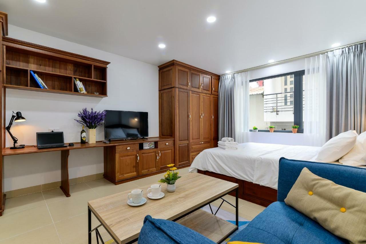 Woody House Saigon Center 3*
