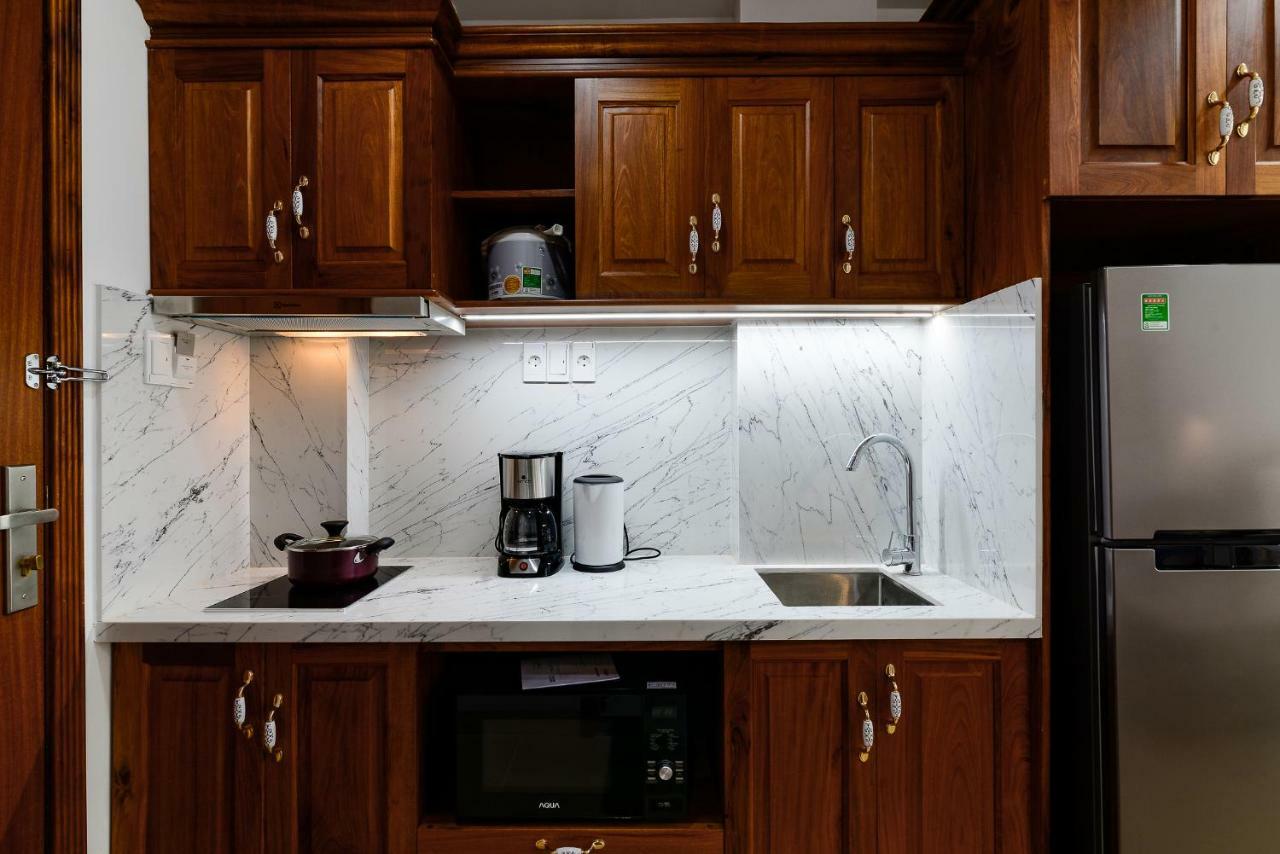 Woody House Saigon Center 3*