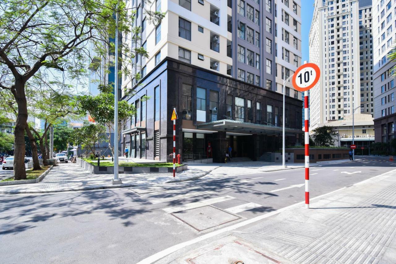 Saigon Royal Arrivals-10 Stars Service Apartment-luxurious Place-best Place Ho Chi Minh City