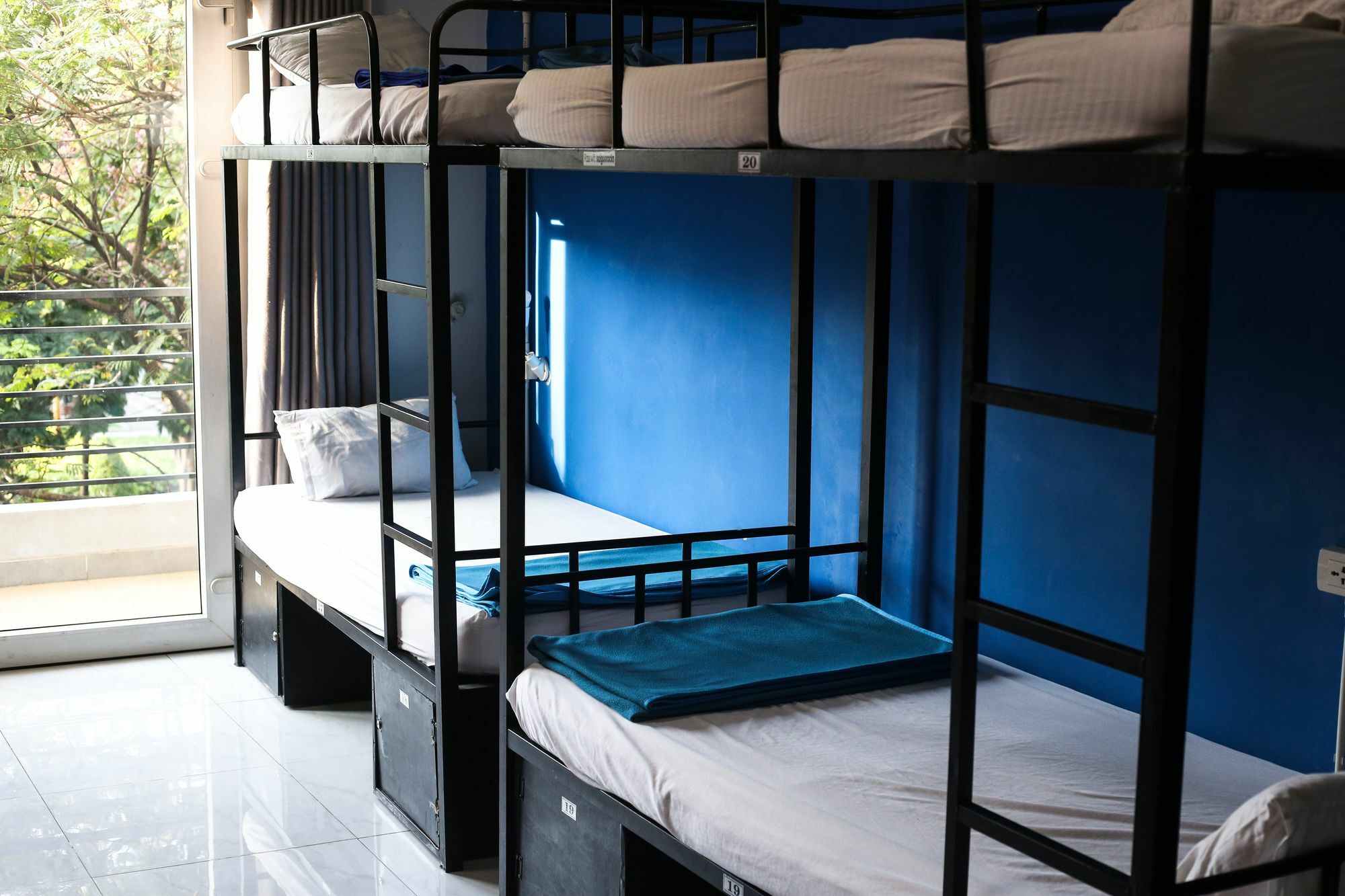 The Hideout Sài Gòn