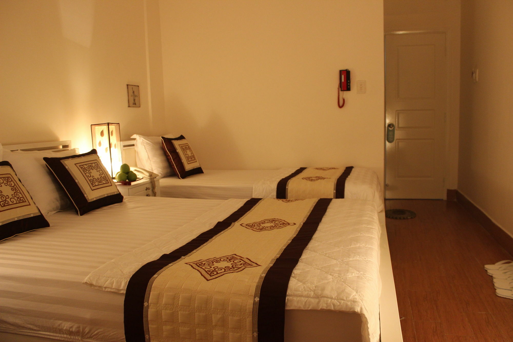 Hotel Legend Saigon *