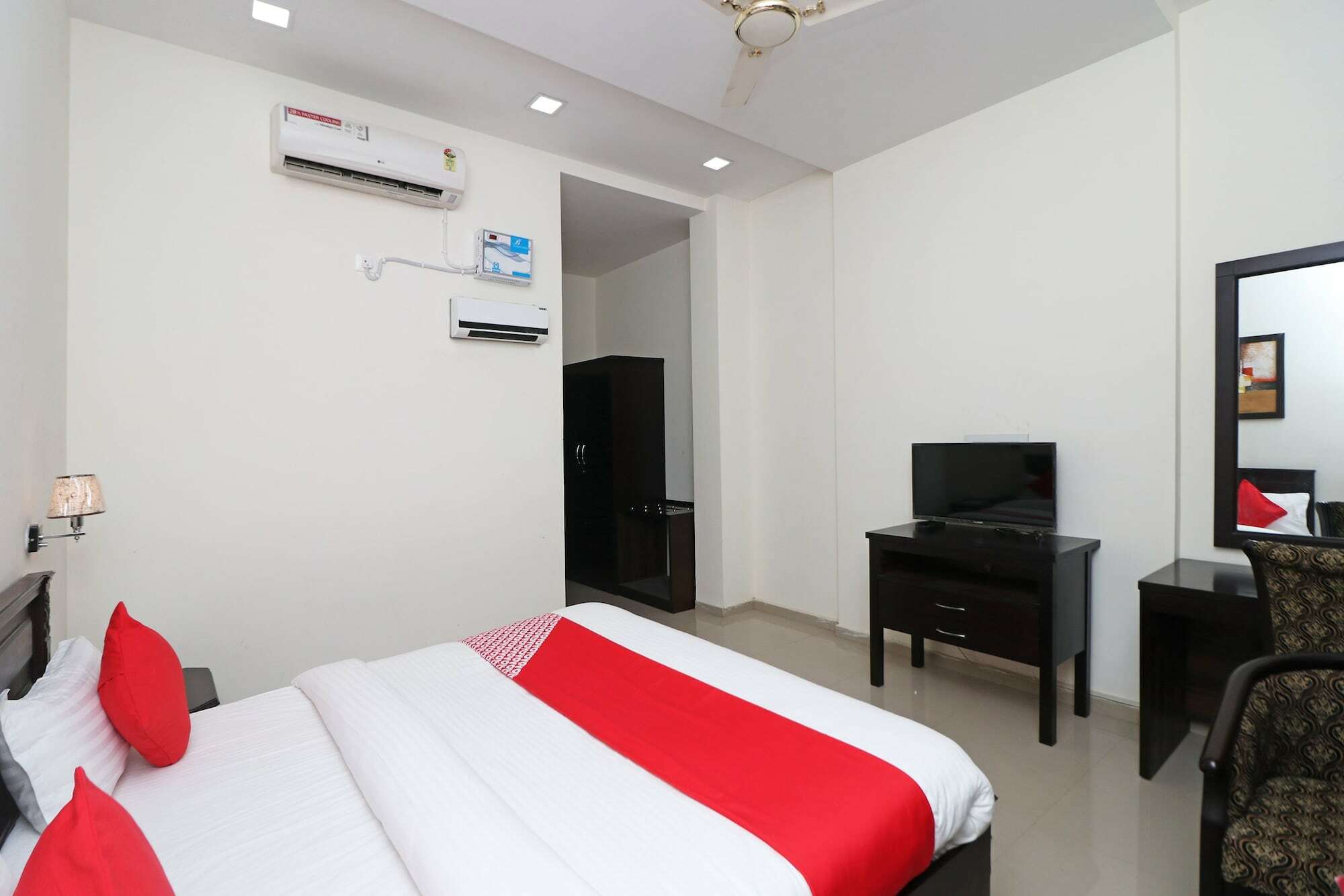 Hotel Oyo 131 Nhu Phuc