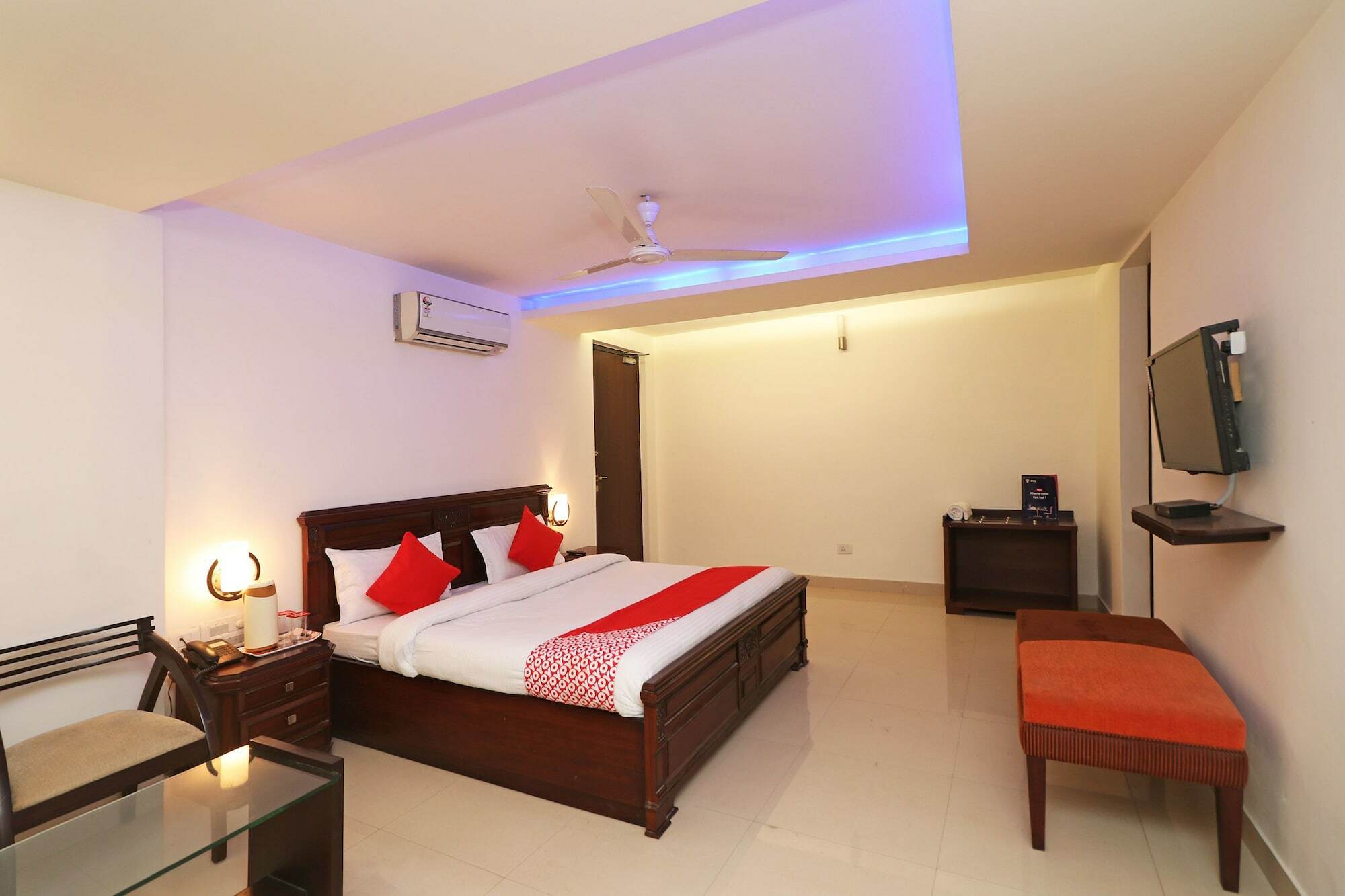 Oyo 131 Nhu Phuc Hotel Ho Chi Minh City