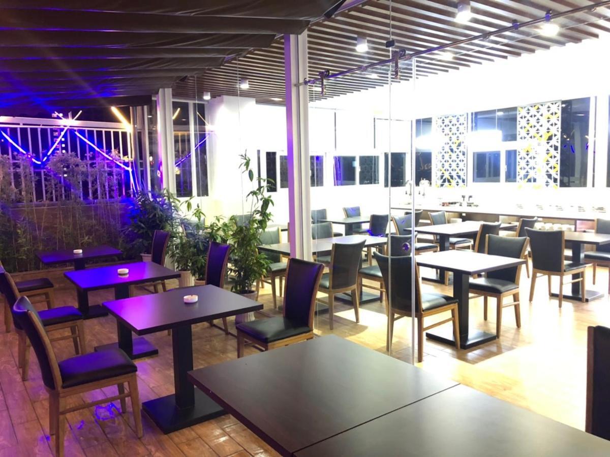 Doha 2 Saigon Airport 3*