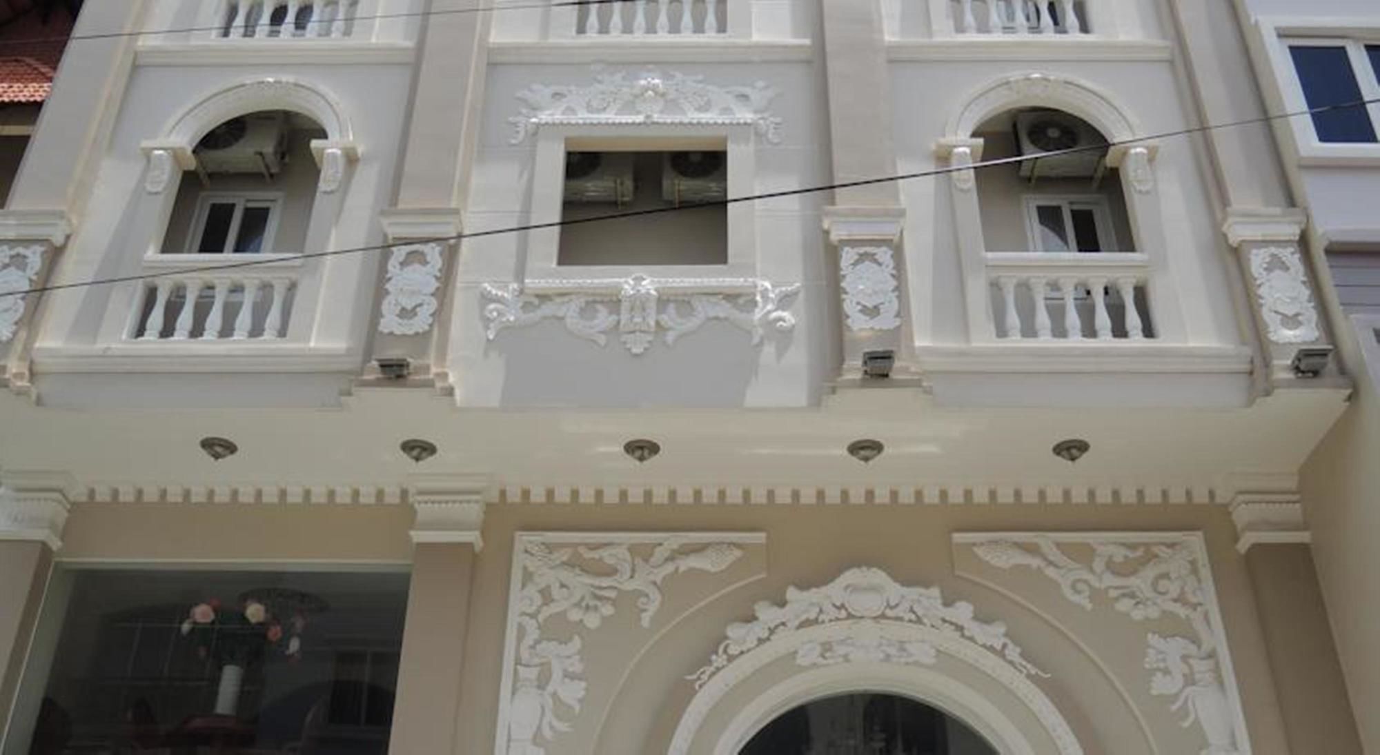 Hotel Golden View Saigon 2*